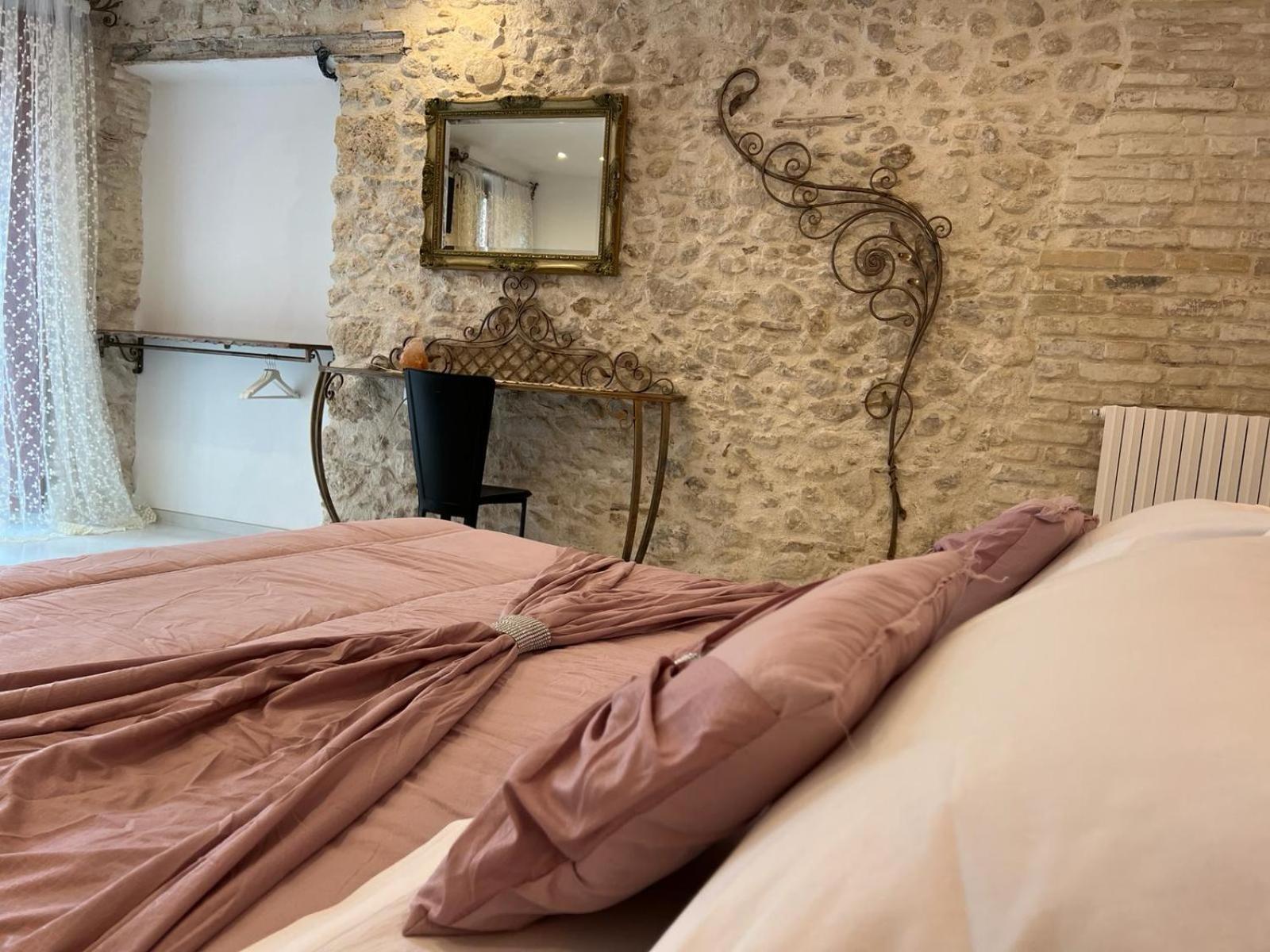 Il Viandante Bed and Breakfast Sulmona Buitenkant foto