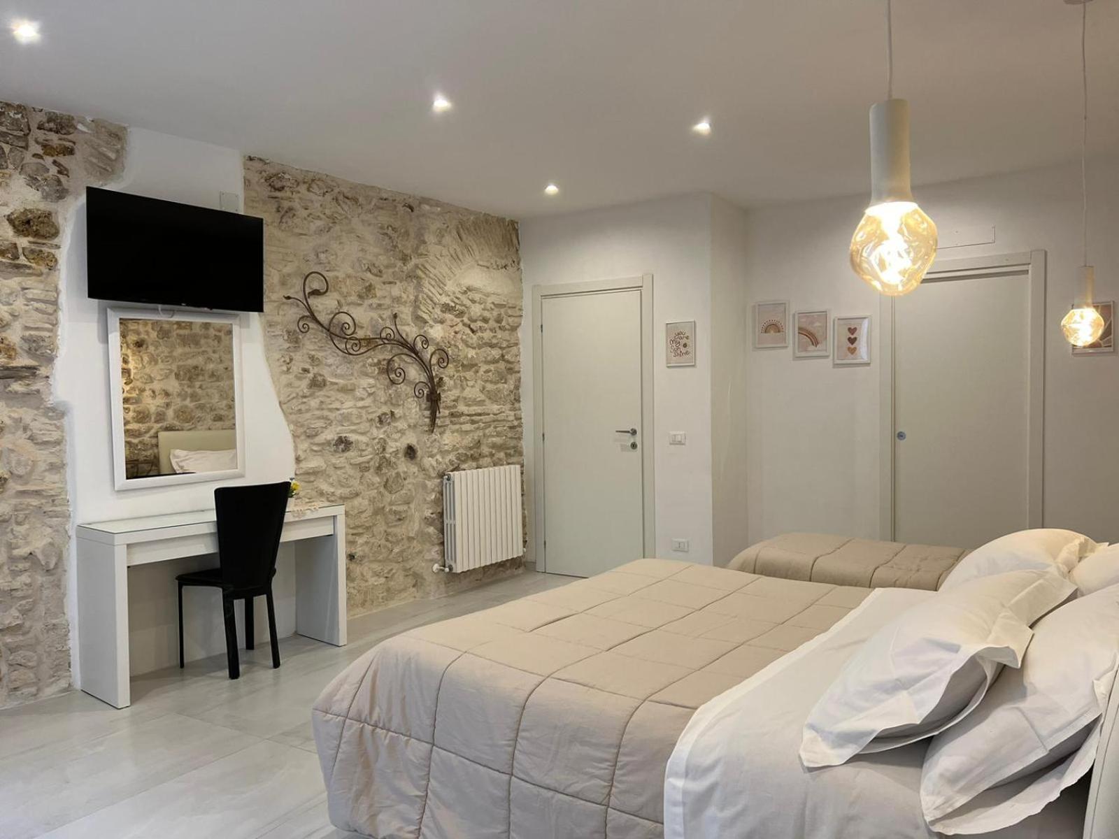 Il Viandante Bed and Breakfast Sulmona Buitenkant foto